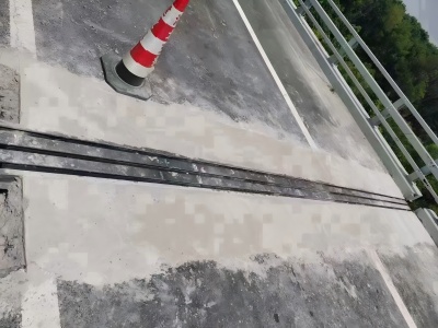 四更镇伸缩缝更换后浇筑材料快速结构修补料速砼的产品特点及施工流程​